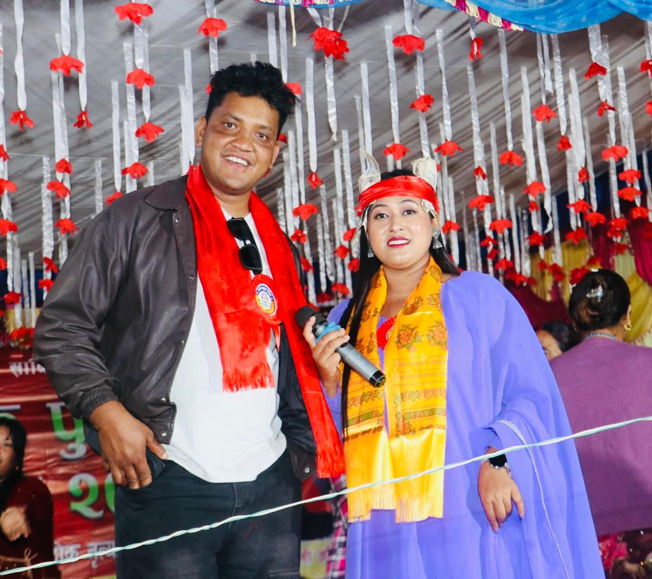 <figcaption>राष्ट्रिय कलाकार लालुमायॅा कॅुवर र कमल बराल</figcaption>
                